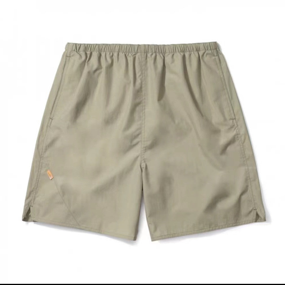Loose quick drying beach shorts for summer