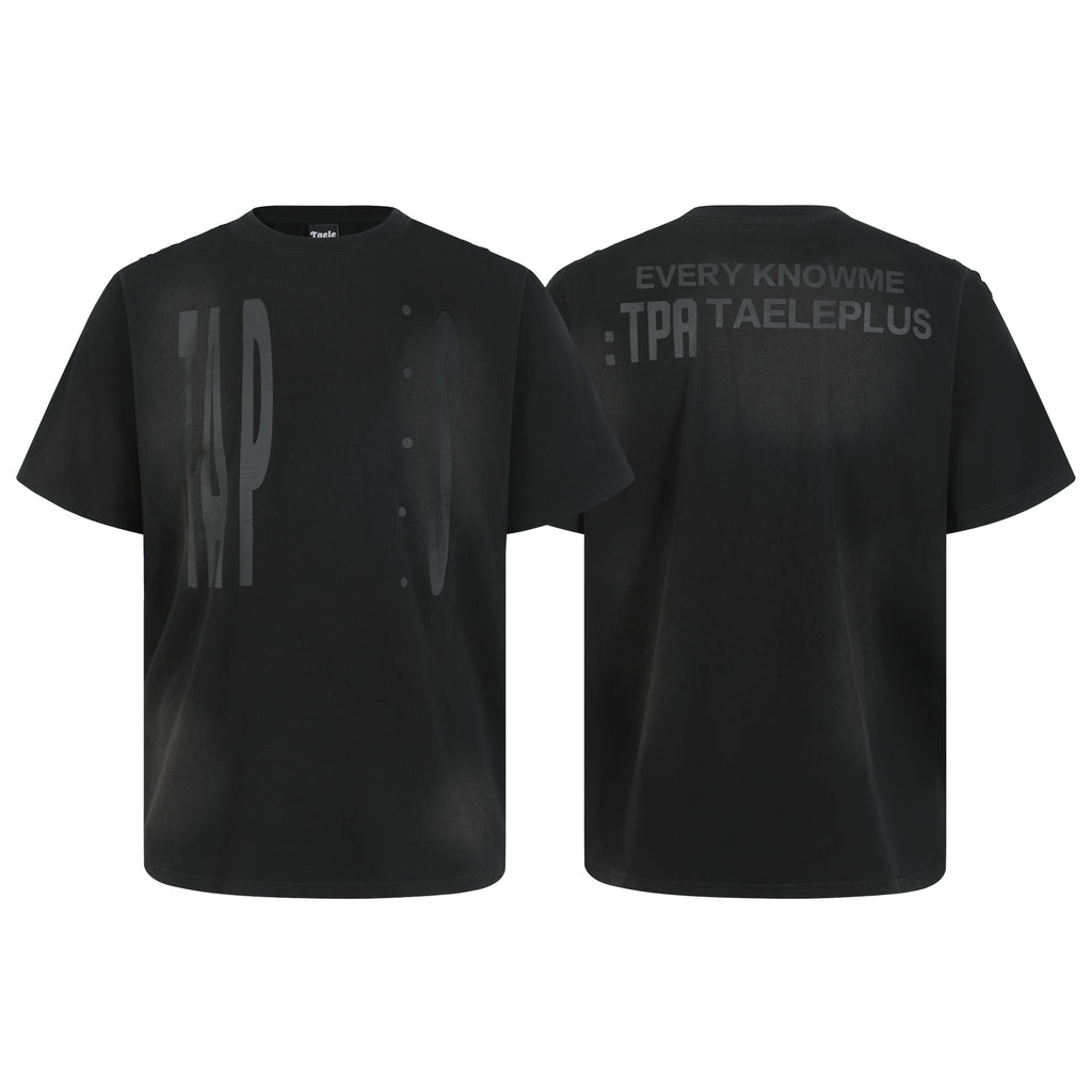 Water washed distressed spray printed short sleeved men's loose casual T-shirt with half sleeves